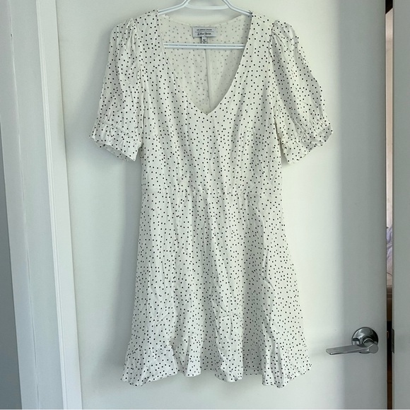 & Other Stories V-Neck Puff Sleeve Mini Dress - Picture 3 of 11